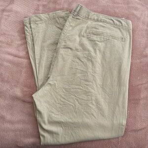 Women’s Size 18 Old Navy Stretch Skinny Chino